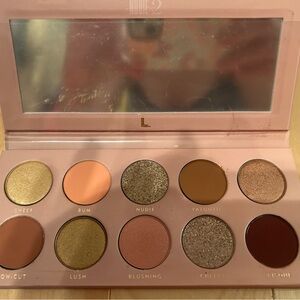 Laura Lee Los Angeles, Nudie No2. Eyeshadow Palette